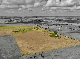 624 Berger Rd, La Grange, TX 78945