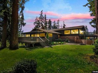 10668 Crosby Rd NE, Woodburn, OR 97071