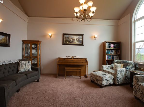 318 S 20th St, La Grande, OR 97850