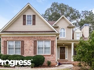 713 Walnut Ln, Woodstock, GA