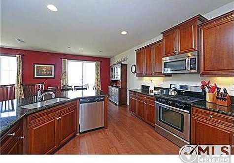 5th image of 3506 Lone Pine Ln