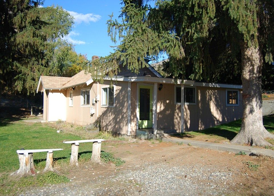 1st image of 614 E Wapato Ave