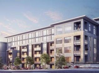 9877 University Cres #402, Burnaby, BC V5A0E5