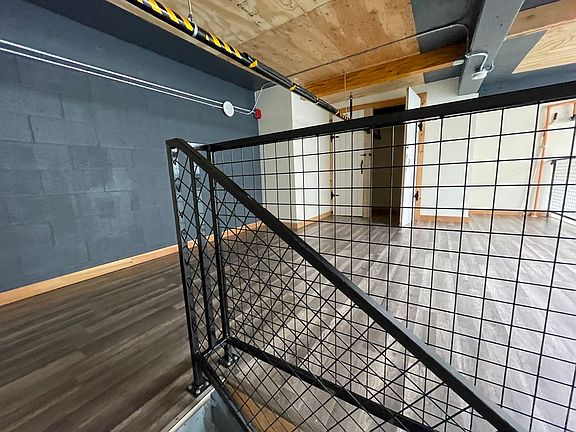 4th image of 173 Weeden St Unit 3005