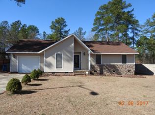 1113 Glen Reilly Dr, Fayetteville, NC 28314