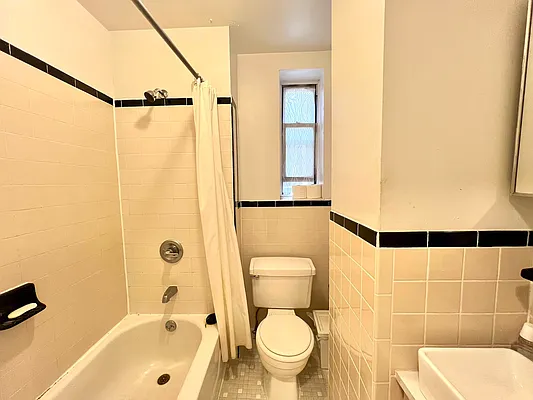 Rented by Nolita Group | media 5