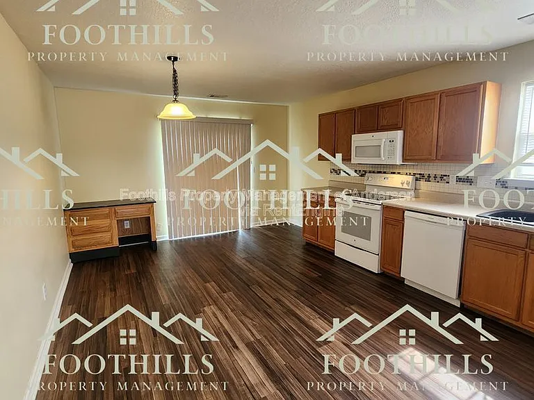 131 Veranda Cir — Photo 6