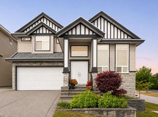 6191 146th St, Surrey, BC V3S3A1