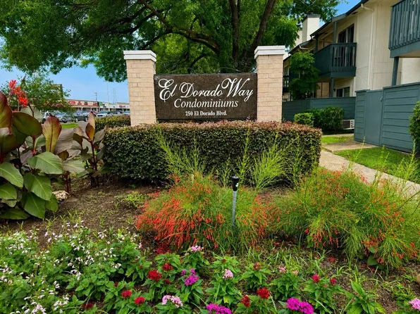 250 El Dorado Blvd APT 142, Webster, TX 77598