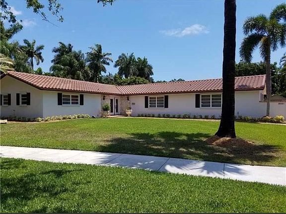 5th image of 16021 SW 87th Ave