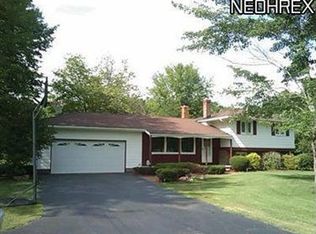 1292 Bristol Champion Townline Rd NW, Bristolville, OH 44481