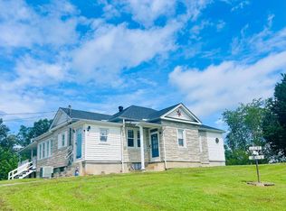 463 McGuire Ave, Beattyville, KY 41311