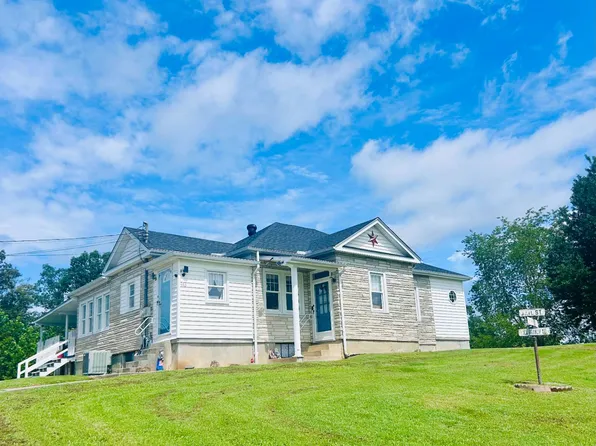 463 McGuire Ave, Beattyville, KY 41311