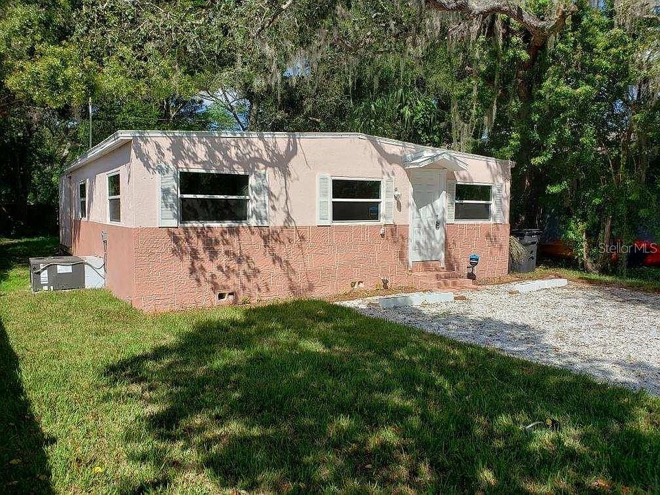1st image of 5524 42nd St N