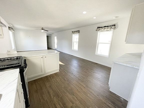 2nd image of 14546 Mercury Dr #373