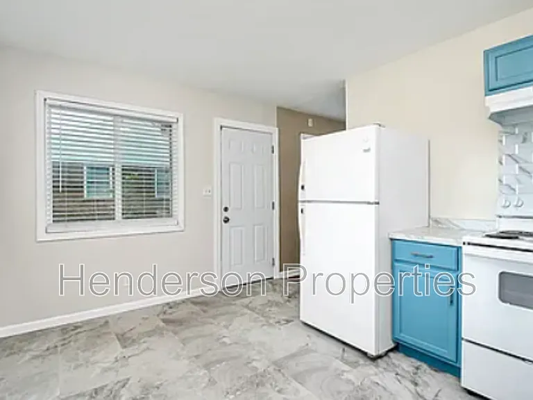 2244 English Dr — Photo 4