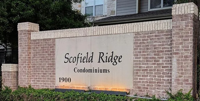 1900 Scofield Ridge Pkwy #5403 — Photo 28