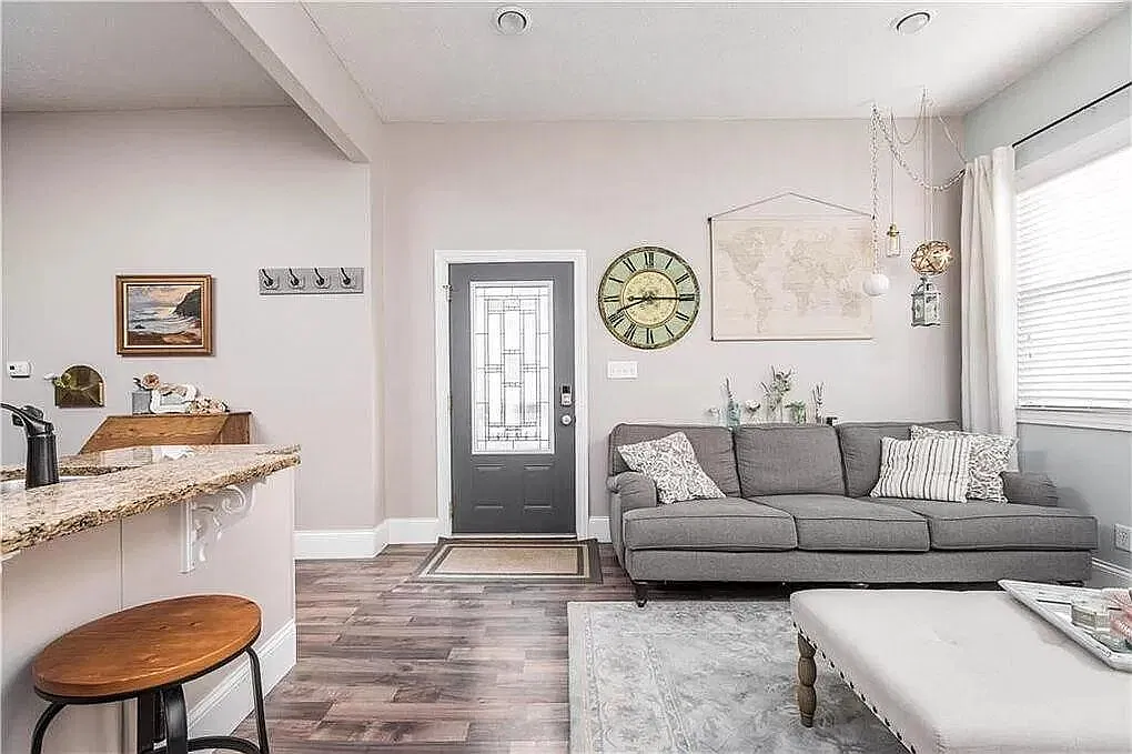 *Coming Soon* 1616 Fletcher Ave, Indpls, In 46203 — Photo 3
