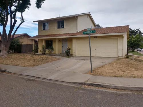 1910 Ponderosa Dr Photo 1