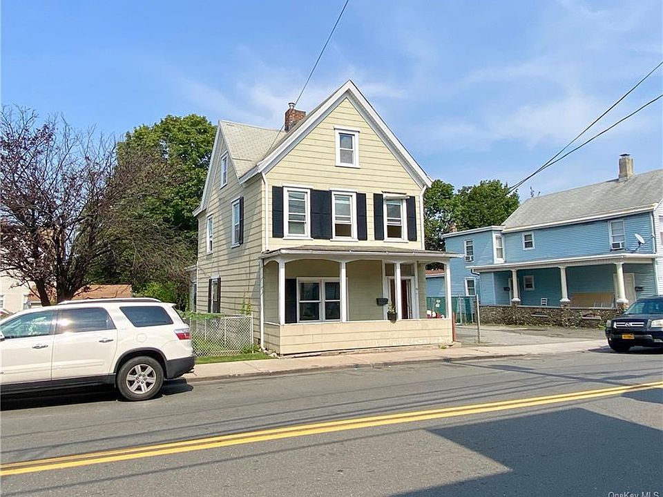 1st image of 74 E Railroad Ave