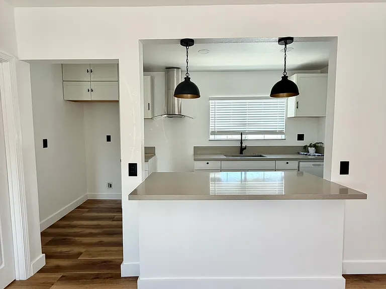 605 Lagoon Ave — Photo 8