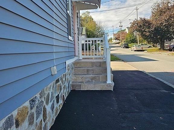 5th image of 495 Chicago St