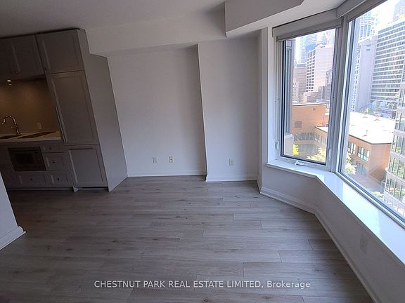2nd image of 155 Yorkville Ave #1013