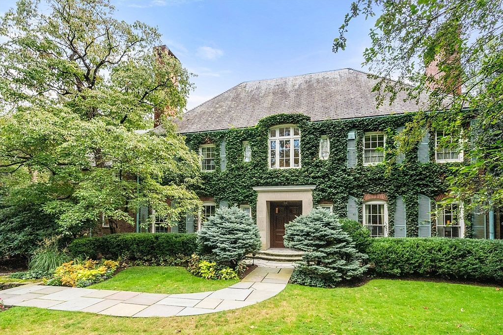 188 Heath St, Brookline, MA 02467 | MLS #73479457 | Zillow