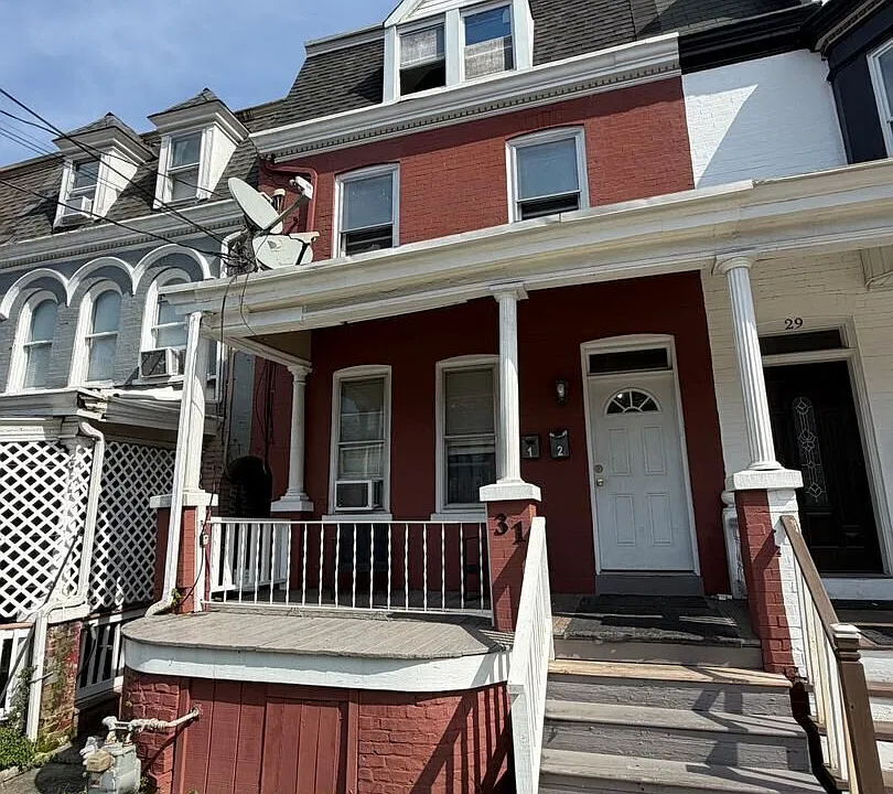 31 N Broad St #2