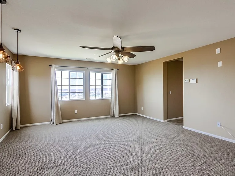 5102 Sevilla St — Photo 36