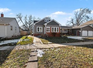 419 W Center St, Madison, SD 57042