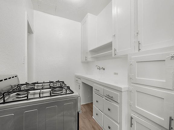 5th image of 4144 W Adams Blvd APT 21
