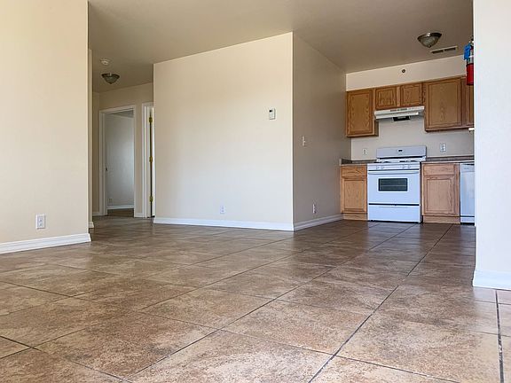 5th image of 1720 Atrisco Dr NW #12