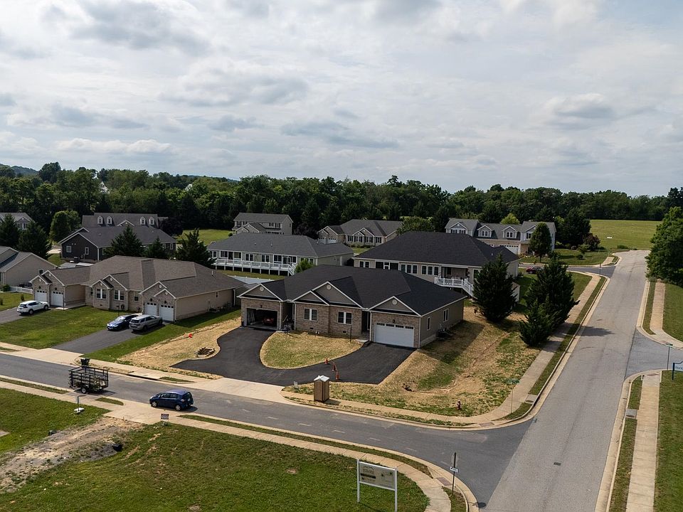 1st image of 5 Meriwether Cir