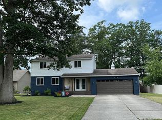 4132 Misty Shrs, Defiance, OH 43512