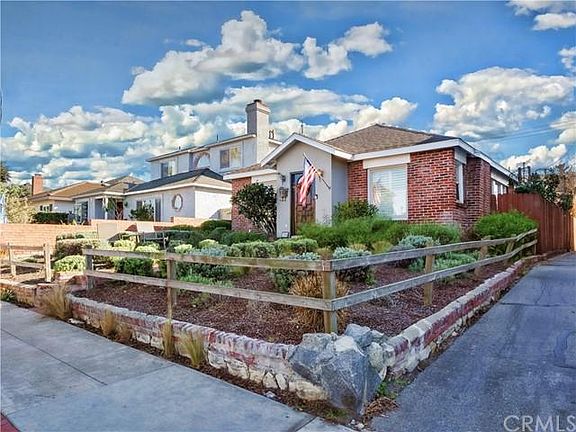2nd image of 204 Avenue G