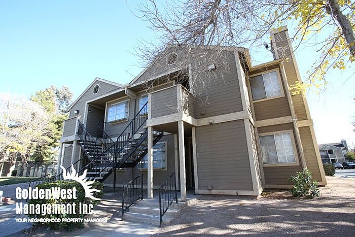 1st image of 2726 Jennydiane Dr APT C