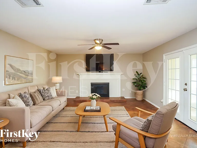 12523 Mill Ridge Dr — Photo 4