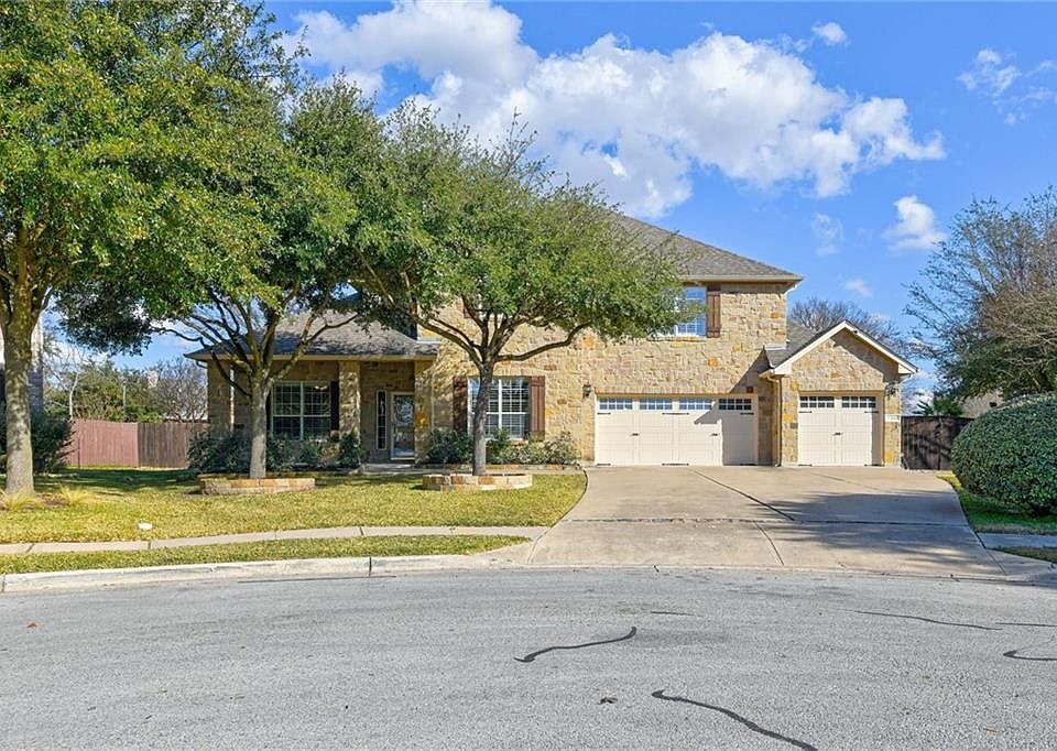 1st image of 3001 Edgecreek Pl