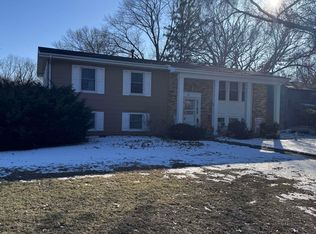 11422 W Grange Hall Rd, Brimfield, IL 61517