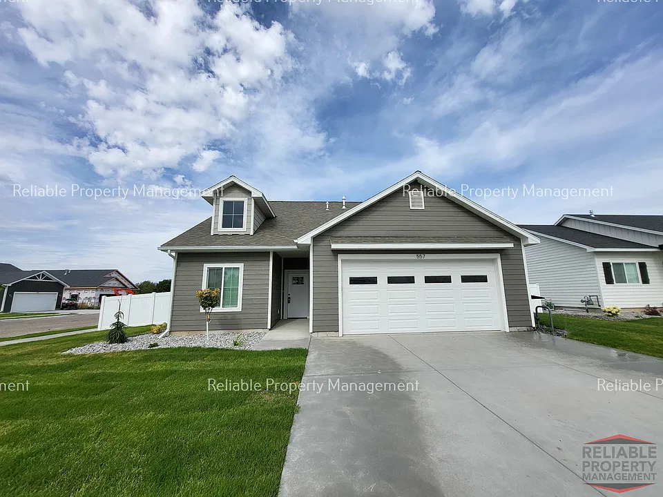 557 Sagebrush St