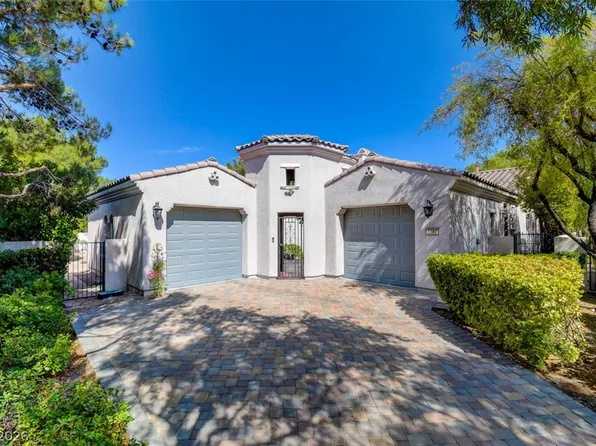 3380 Saddlebrook St, Las Vegas, NV 89141