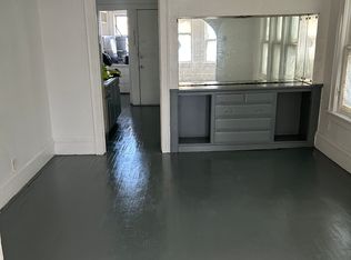 3174 N 16th St #1, Milwaukee, WI 53206