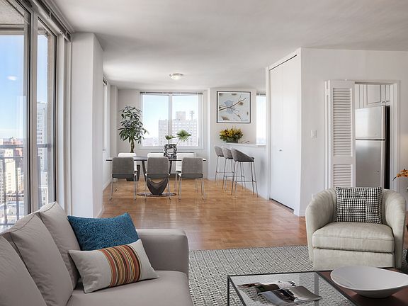 3rd image of 401 E 80th St #27G