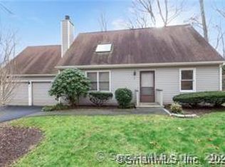5 Copper Ridge Cir #5, Guilford, CT 06437