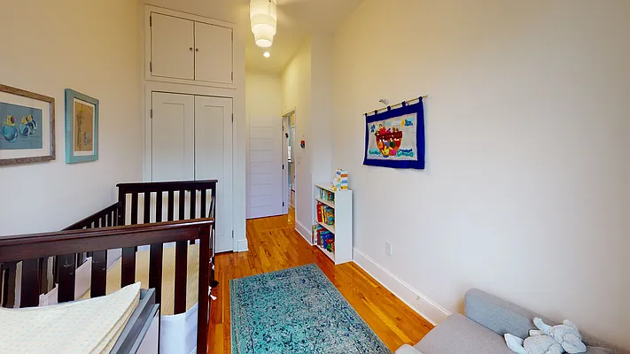 Sold by Douglas Elliman | media 21