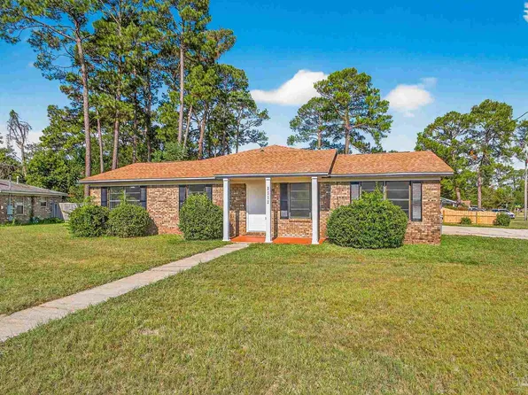 1111 Vega Ct, Pensacola, FL 32506