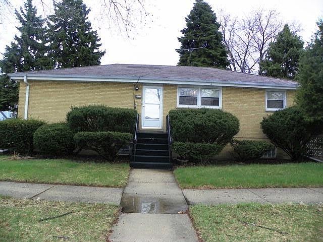 1st image of 3450 Scott St