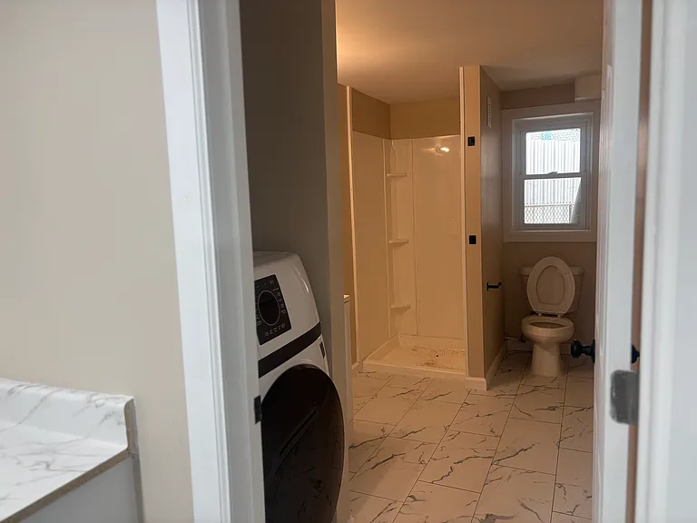 14 West Ave #B — Photo 4