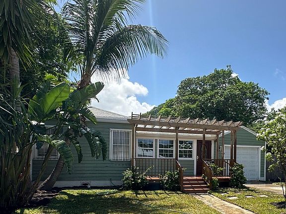 2nd image of 3713 N Flagler Drive